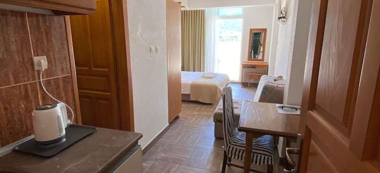 Hotel Kuc Becici : Photo 