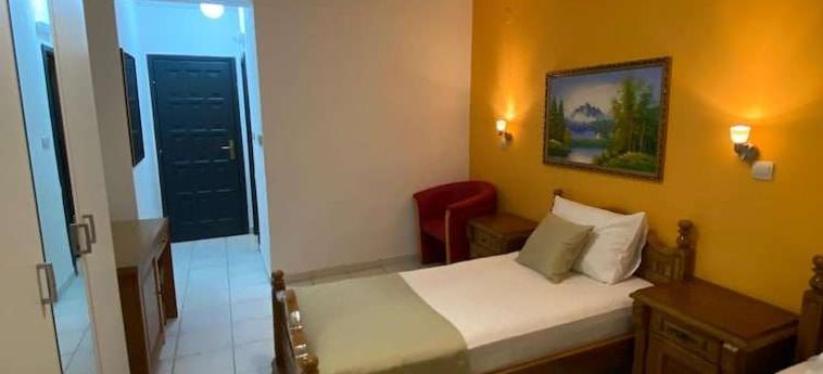 Hotel Kuc Becici : Photo 