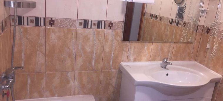 Hotel Kuc:  BECICI