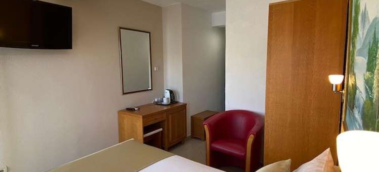Hotel Kuc Becici: Foto 