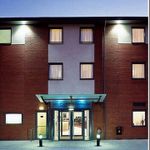 Hotel EXPRESS BY HOLIDAY INN BEDFORD