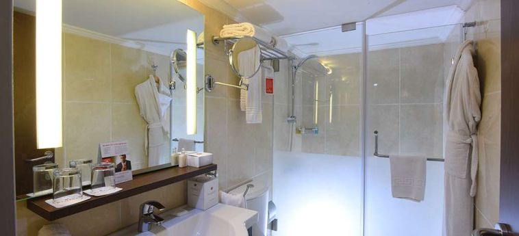 Hotel Ramada Downtown Beirut:  BEIRUT