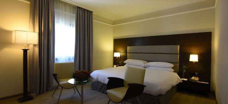 Hotel Ramada Downtown Beirut:  BEIRUT