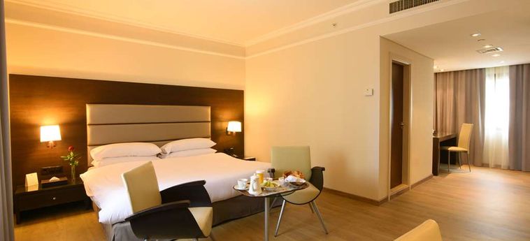 Hotel Ramada Downtown Beirut Beirut: Foto 