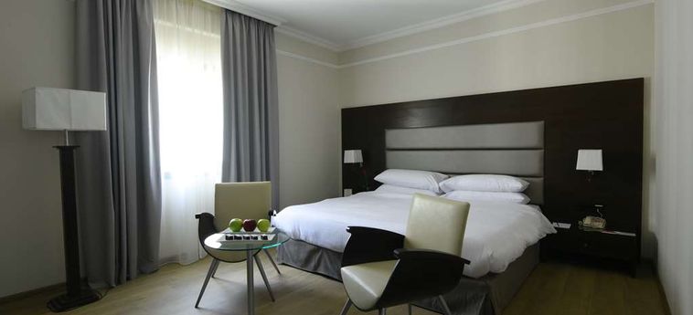 Hotel Ramada Downtown Beirut Beirut: Foto 