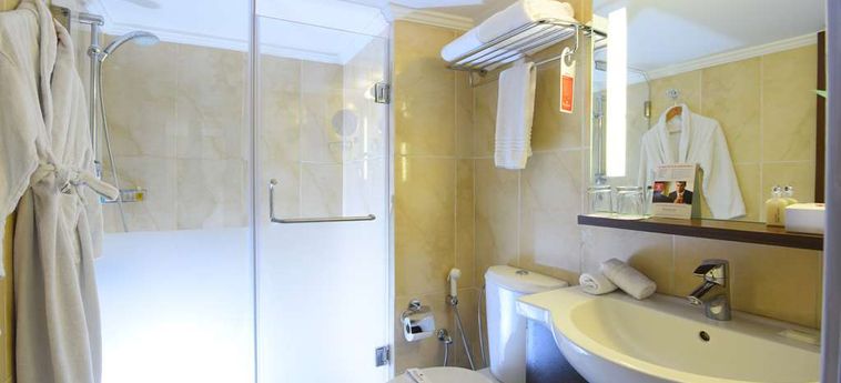 Hotel Ramada Downtown Beirut:  BEIRUT