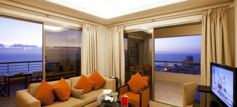 Hotel Ramada Plaza By Wyndham Beirut Raouche:  BEIRUT