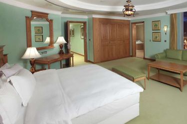 Hotel Al Habtoor Grand Beirut Beirut: Photo 