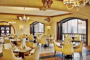 Hotel Al Habtoor Grand Beirut Beirut: Photo 