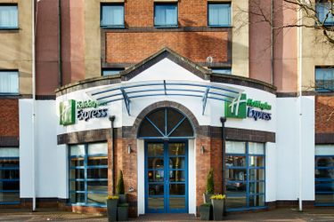 Hotel Holiday Inn Express Belfast City Queens Quarter:  BELFAST