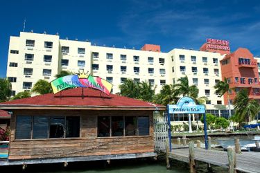 Hotel Ramada Belize City Princess:  BELIZE CITY