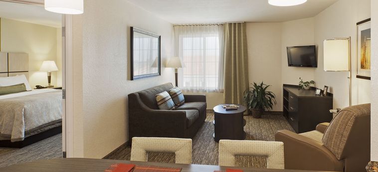 Hotel Candlewood Suites Belle Vernon:  BELLE VERNON (PA)