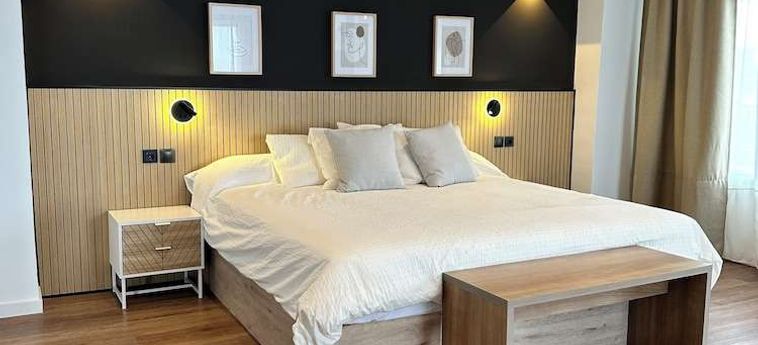 Hotel First Flatotel International Benalmadena - Costa Del Sol: Foto 