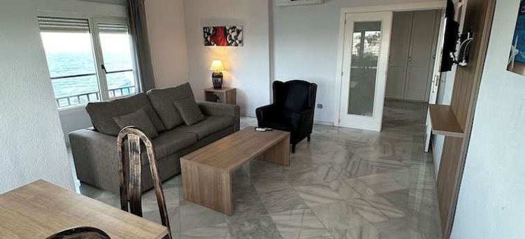 Hotel First Flatotel International Benalmadena - Costa Del Sol: Foto 