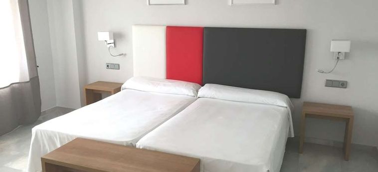 Hotel First Flatotel International Benalmadena - Costa Del Sol : Photo 