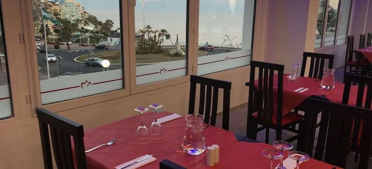 Hotel First Flatotel International Benalmadena - Costa Del Sol : Photo 