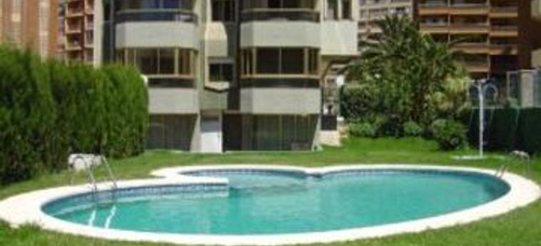 Hotel Apartamentos Torre Gerona:  BENIDORM - COSTA BLANCA