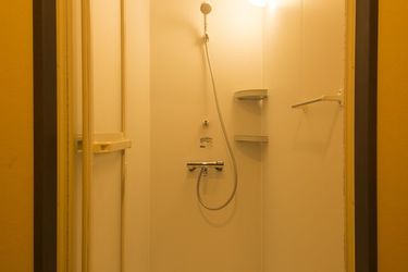 Guest House Rojiura - Hostel Beppu - Oita Prefecture: Photo 