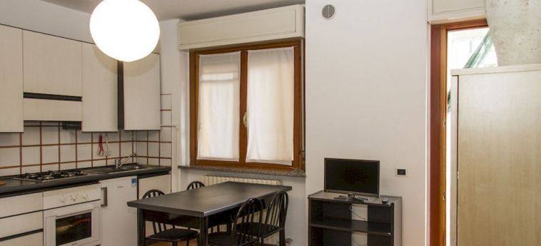 Apartment & Room Bergamo:  BERGAME