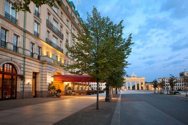 Hotel Adlon Kempinski :  BERLIN