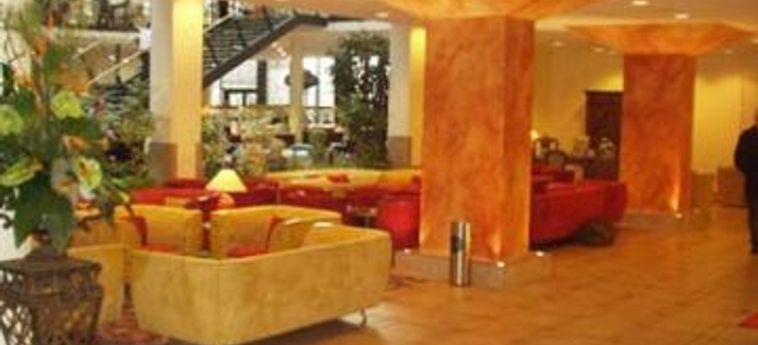 Hotel Estrel Berlin  Berlin : Photo 