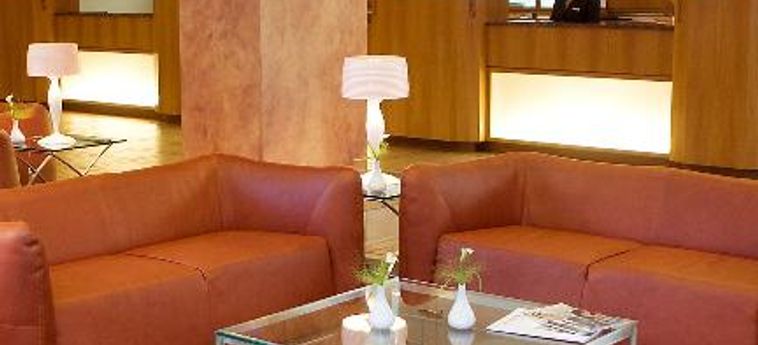 Hotel Estrel Berlin  Berlin : Photo 