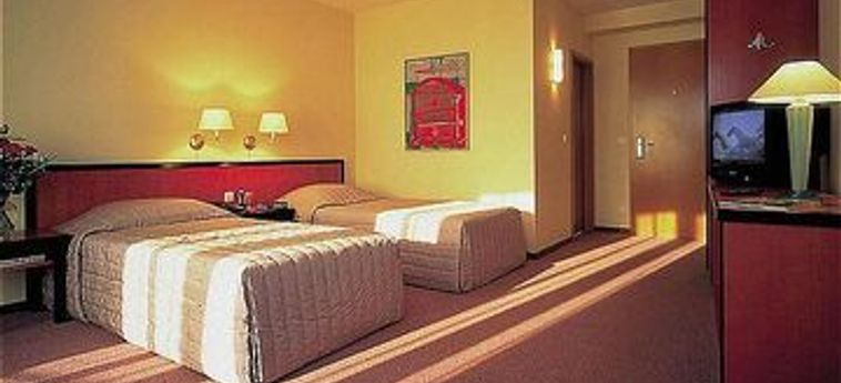 Hotel Estrel Berlin  Berlin : Photo 