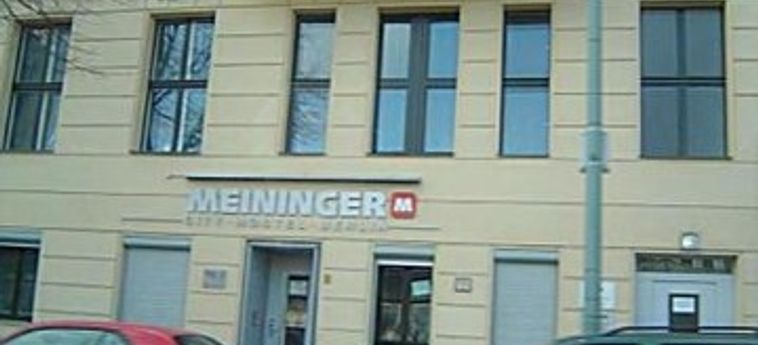 Meininger Hotel Berlin Tempelhofer Ufer:  BERLINO