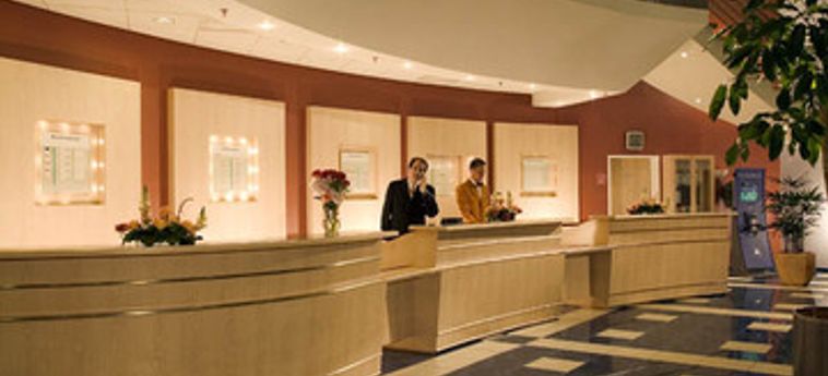 Hotel Novotel Bern Expo:  BERNE
