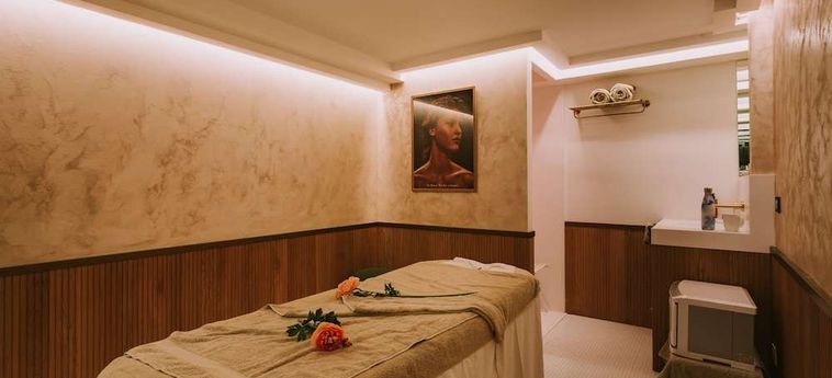 Grand Tonic Hotel &Amp; Spa Nuxe Biarritz: Foto 