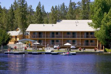 Hotel Big Bear Lakefront Lodge:  BIG BEAR LAKE (CA)