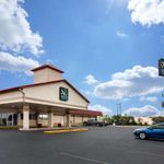 Hotel QUALITY INN & SUITES