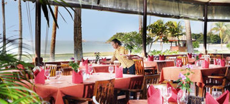 Hotel Mayang Sari Beach Resort:  BINTAN ISLAND
