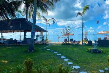 Hotel New Marjoly Beach &Amp; Resort Bintan Island: Photo 