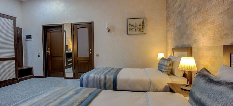 Bishkek Centrum Hotel:  BISHKEK