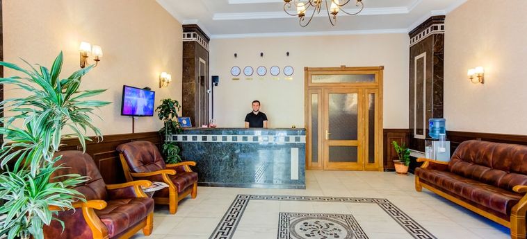 Bishkek Centrum Hotel:  BISHKEK