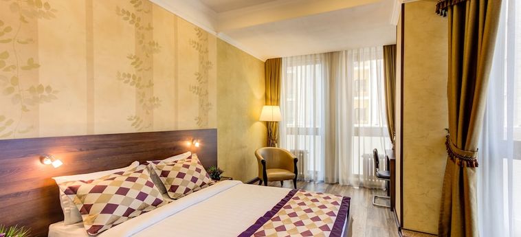 Bishkek Centrum Hotel:  BISHKEK