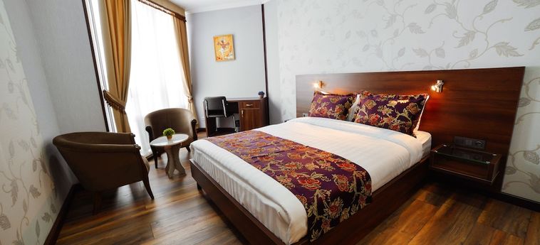 Bishkek Centrum Hotel:  BISHKEK