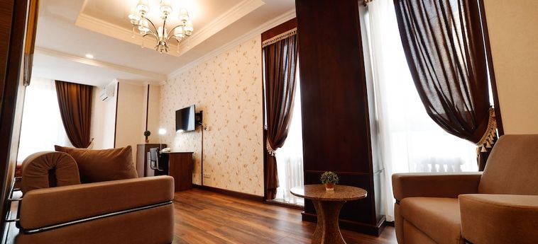 Bishkek Centrum Hotel:  BISHKEK