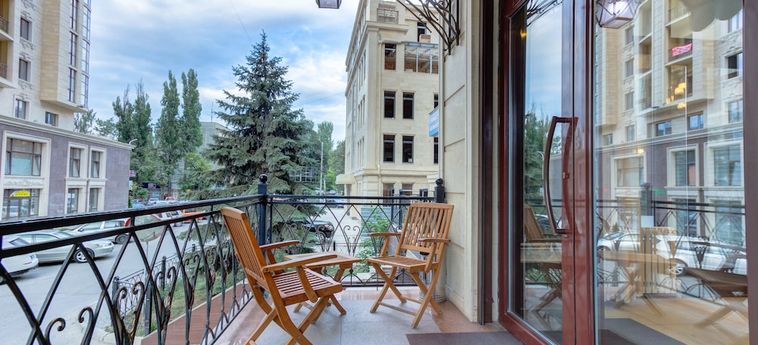Bishkek Centrum Hotel:  BISHKEK
