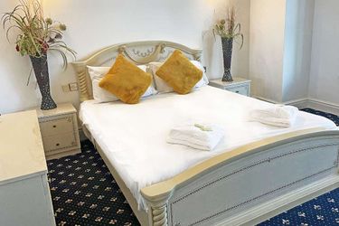 Hotel New President:  BLACKPOOL