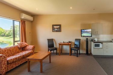 Hotel Waterfront Motels:  BLENHEIM