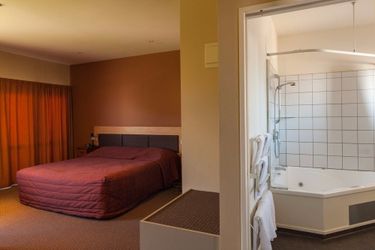 Hotel Waterfront Motels:  BLENHEIM