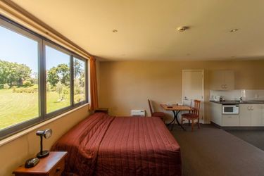 Hotel Waterfront Motels:  BLENHEIM