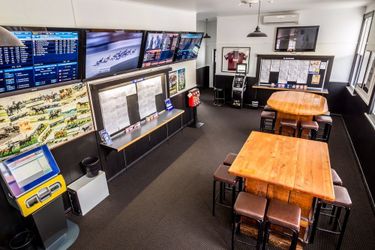 Hotel Waterfront Motels:  BLENHEIM