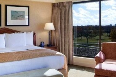 Hotel Hilton Chicago-Indian Lakes Resort:  BLOOMINGDALE (IL)
