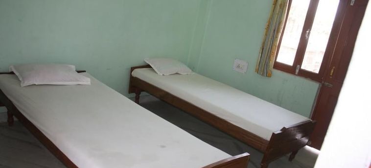 Rainbow Guest House:  BODH GAYA