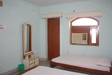 Rainbow Guest House:  BODH GAYA
