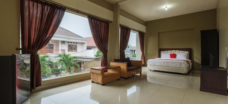 Hotel Reddoorz Syariah Near Taman Air Mancur Bogor:  BOGOR