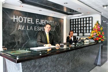 Hotel Ejecutivo Av. La Esperanza:  BOGOTA